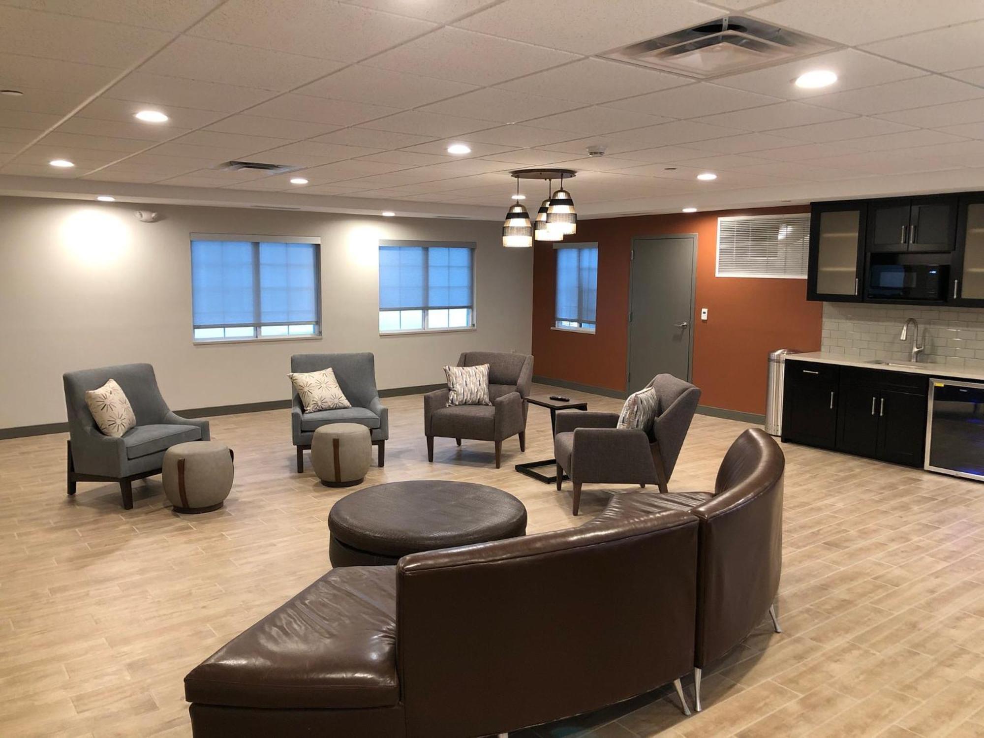 Candlewood Suites Fort Wayne - Nw By Ihg Exterior photo