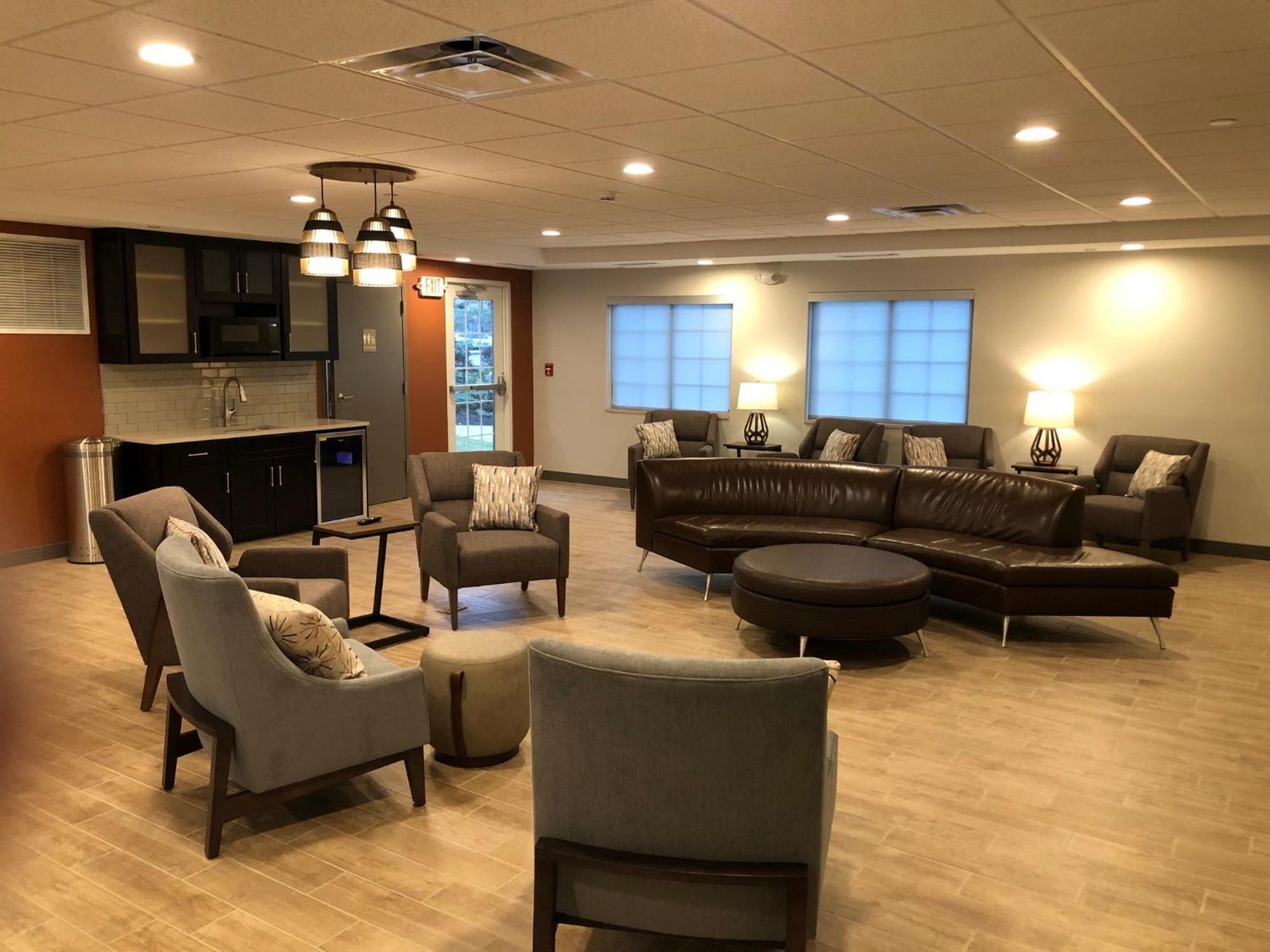 Candlewood Suites Fort Wayne - Nw By Ihg Exterior photo
