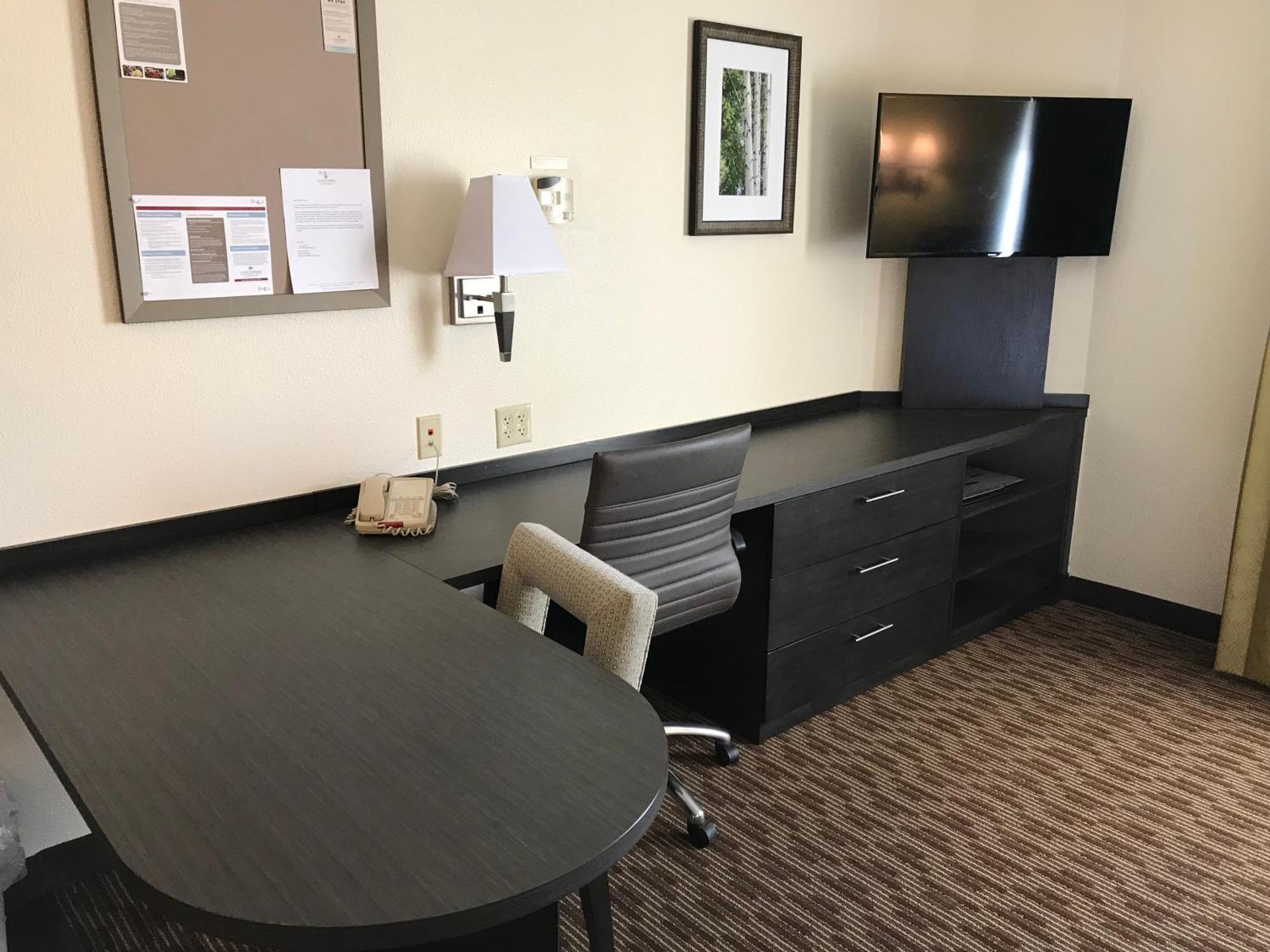 Candlewood Suites Fort Wayne - Nw By Ihg Exterior photo
