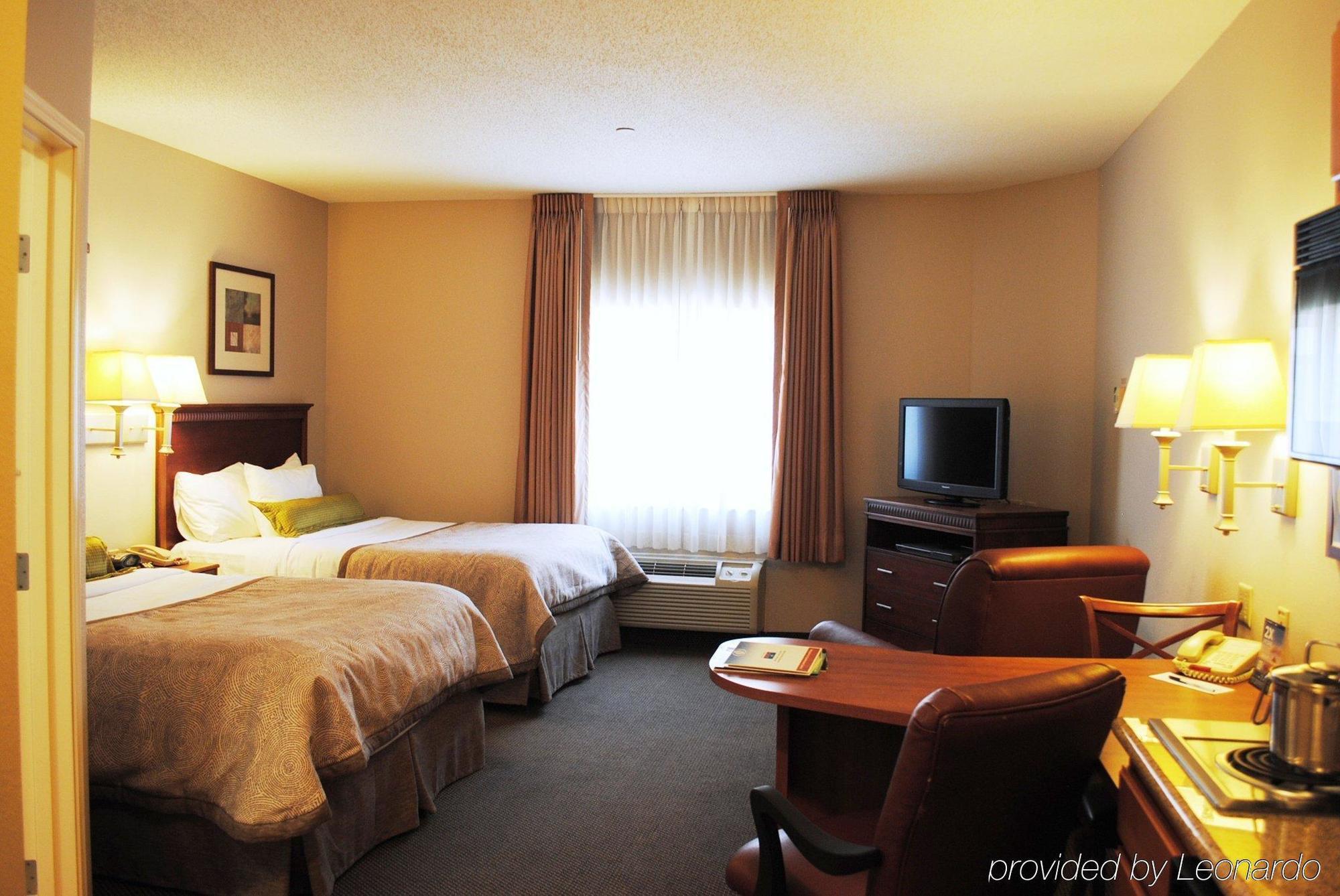 Candlewood Suites Fort Wayne - Nw By Ihg Exterior photo