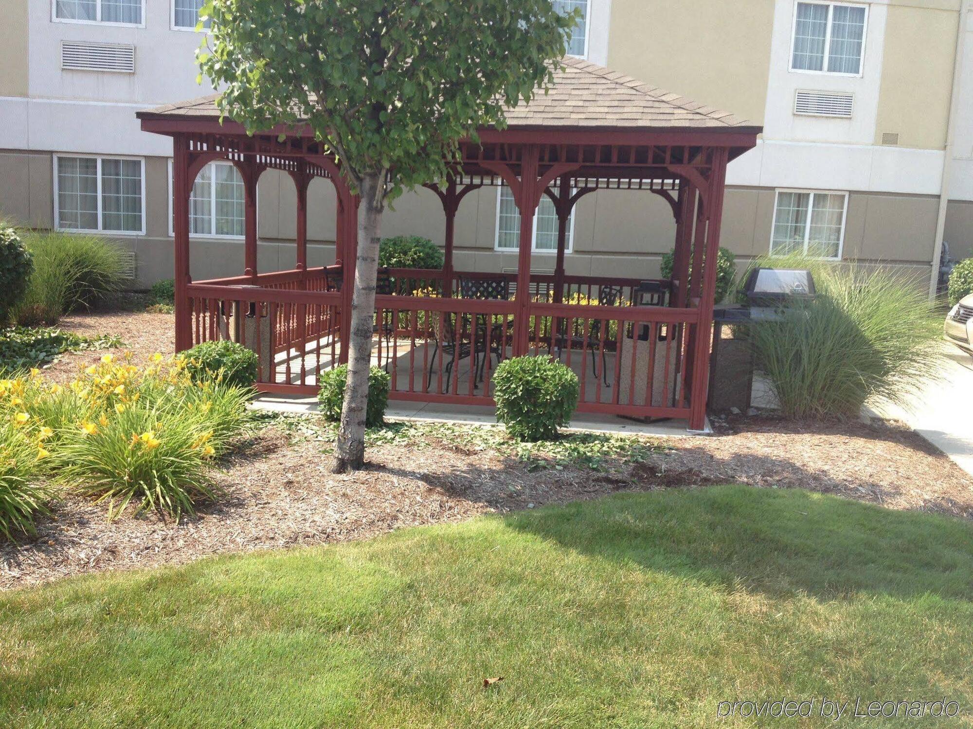 Candlewood Suites Fort Wayne - Nw By Ihg Exterior photo